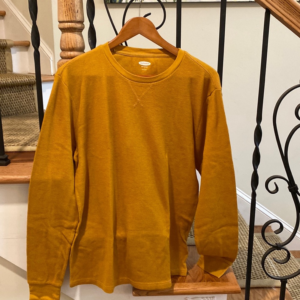 Old Navy long sleeve waffle T-shirt